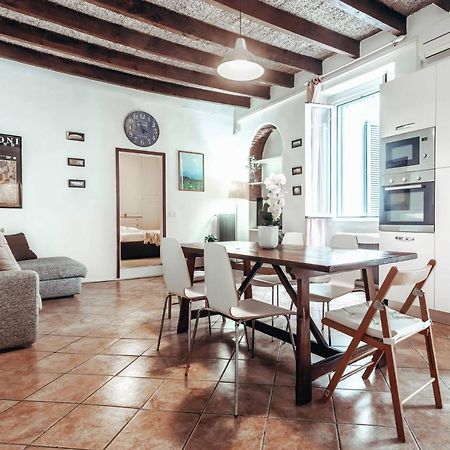 Joivy Fabulous Flat In Central Milan Exterior photo